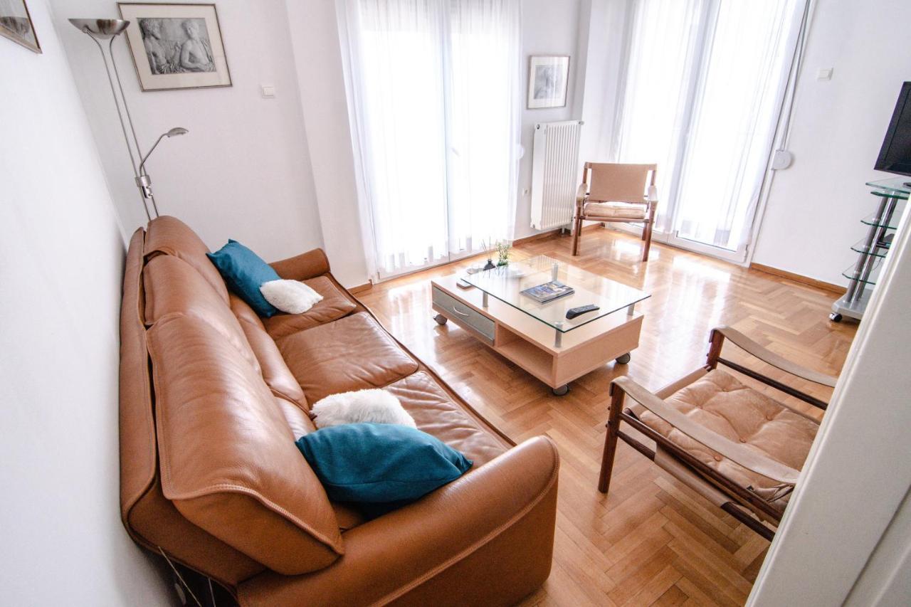 The Rebel'S Temple Apartment เอเธนส์ ภายนอก รูปภาพ