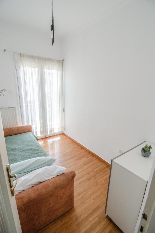 The Rebel'S Temple Apartment เอเธนส์ ภายนอก รูปภาพ