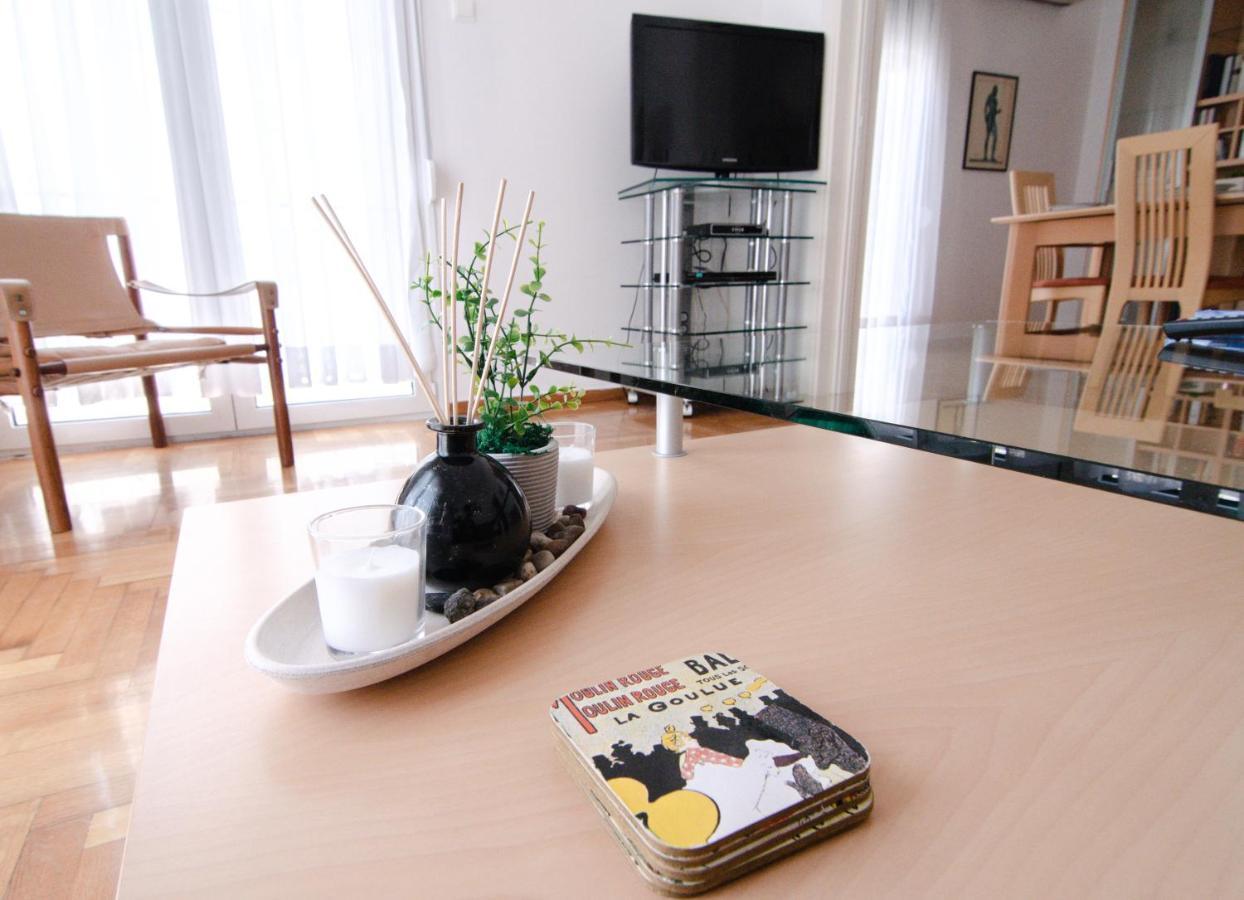 The Rebel'S Temple Apartment เอเธนส์ ภายนอก รูปภาพ