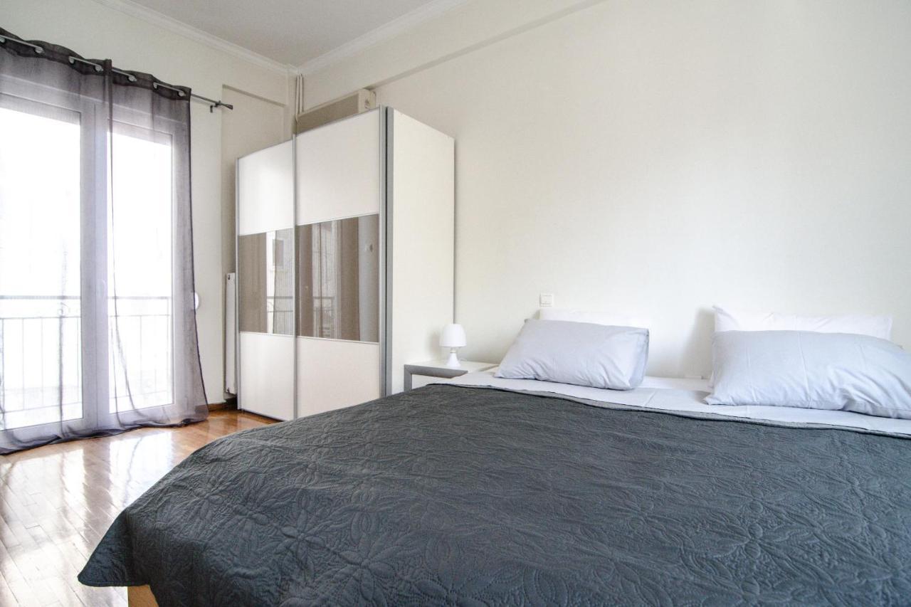 The Rebel'S Temple Apartment เอเธนส์ ภายนอก รูปภาพ